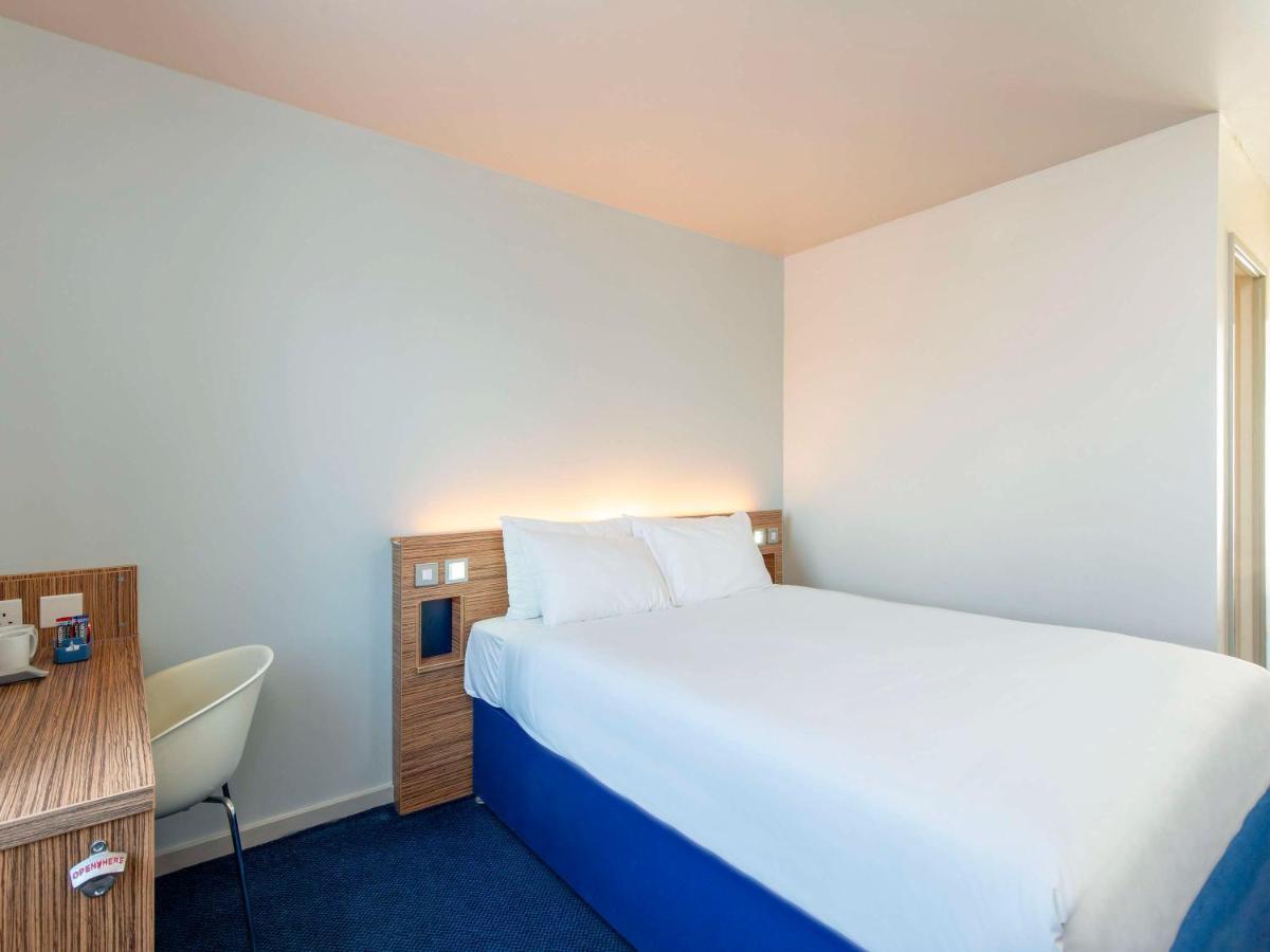 Ibis Budget Lancaster Centre Экстерьер фото