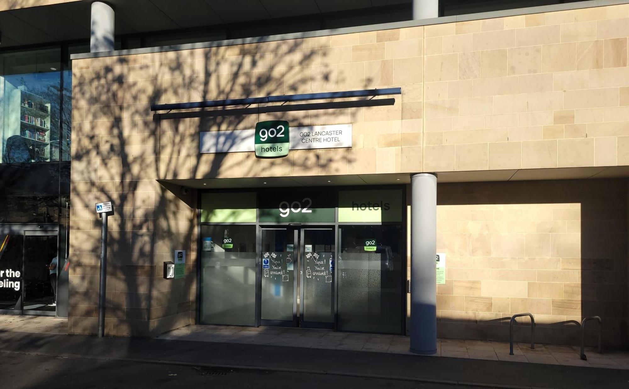 Ibis Budget Lancaster Centre Экстерьер фото